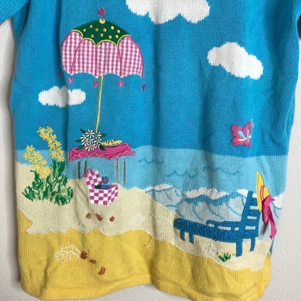 Quacker Factory vintage Beach Scene Embroidered Knit Top Blue Short Sleeve M - Picture 4 of 4